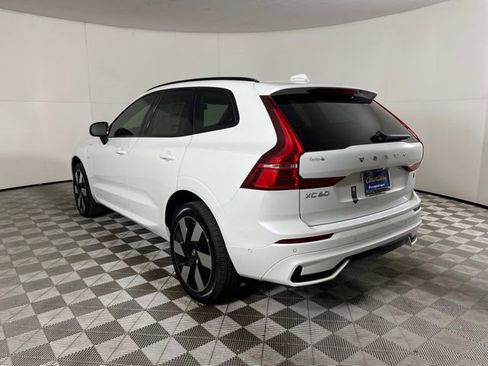 Certified 2024 Volvo XC60 T8 Plus w/ Protection Package image 9