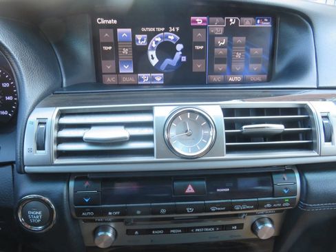 Used 2014 Lexus LS 460 AWD image 22