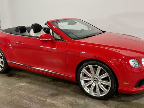 Used 2015 Bentley Continental GT image 7