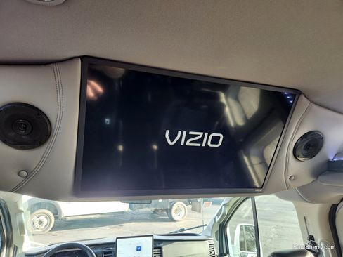 Used 2023 Ford Transit 150 Low Roof AWD image 11