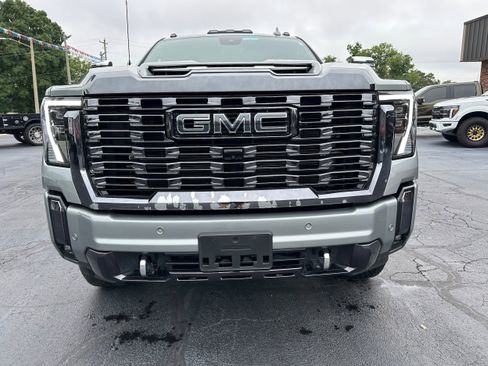 Used 2024 GMC Sierra 2500 Denali Ultimate image 28
