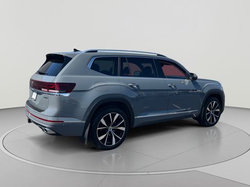 Used 2025 Volkswagen Atlas SEL Premium R-Line AWD/4WD image 5