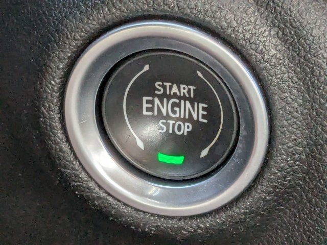 Used 2022 Chevrolet Silverado 1500 Custom AWD/4WD image 31