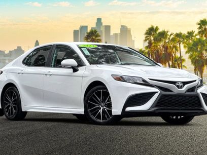 Used 2023 Toyota Camry SE