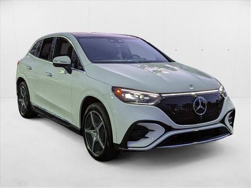 New 2026 Mercedes-Benz EQE 320 4MATIC SUV image 7