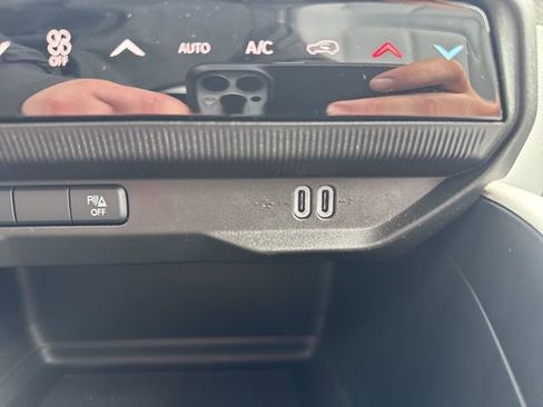 New 2026 Jeep Cherokee Laredo image 22