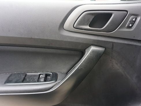 Used 2020 Ford Ranger XL w/ Equipment Group 101A Mid image 4