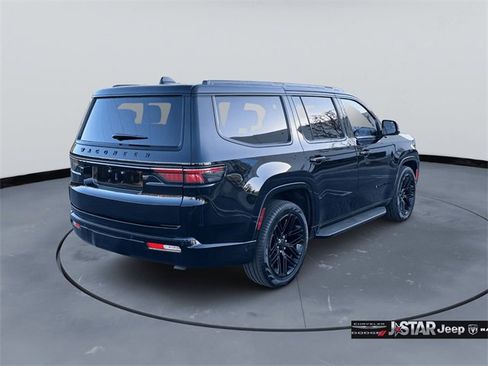 Used 2024 Jeep Wagoneer Series II w/ Convenience Group I image 5