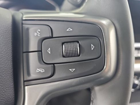 Used 2024 Chevrolet Silverado 1500 LT AWD/4WD image 23