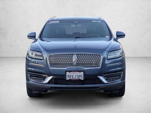 Used 2019 Lincoln Nautilus Select image 2