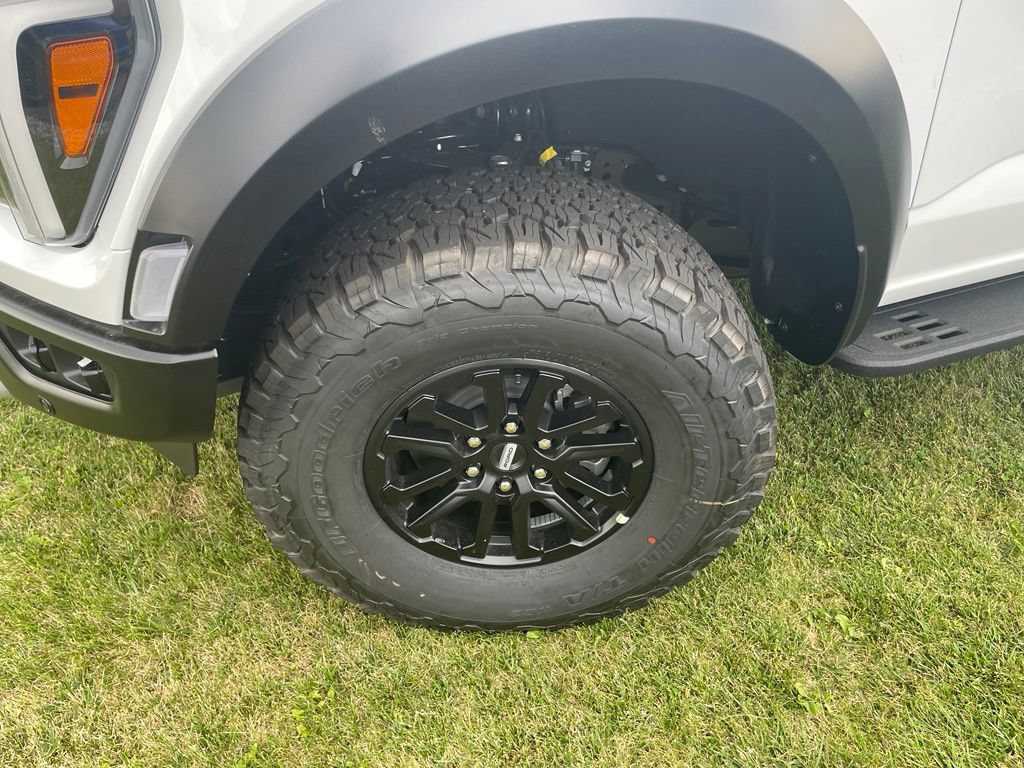 New 2026 Ford F150 Raptor AWD/4WD image 9