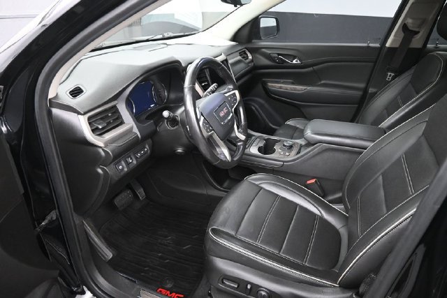 Used 2021 GMC Acadia Denali w/ Denali Technology Package AWD/4WD image 9