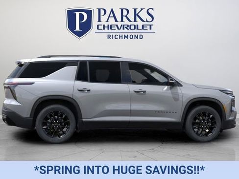 New 2026 Chevrolet Traverse LT image 5