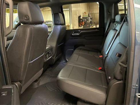 Used 2025 Chevrolet Silverado 2500 LTZ w/ LTZ Plus Package image 10