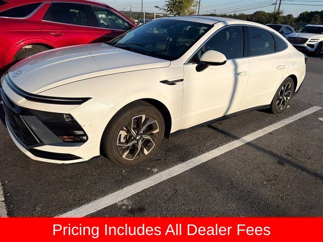 Certified 2024 Hyundai Sonata SEL FWD image 2