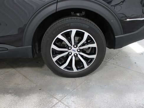 Used 2025 Ford Explorer ST-Line AWD/4WD image 36