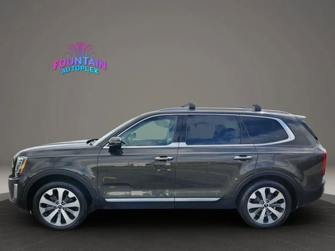Used 2021 Kia Telluride S image 2