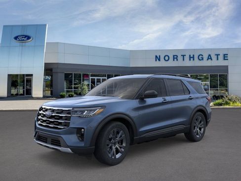 New 2026 Ford Explorer Active w/ Active Comfort Package image 2