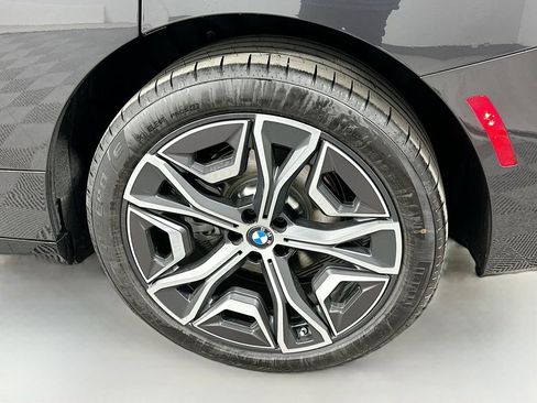 Used 2026 BMW iX xDrive60 w/ Premium Package image 23