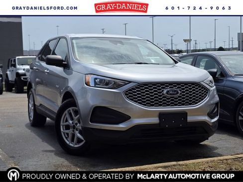 Used 2024 Ford Edge SE AWD/4WD image 1