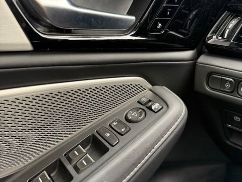 Certified 2023 Acura MDX SH-AWD w/ Technology Package image 21