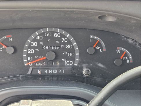 Used 2003 Ford E-350 and Econoline 350 Super Duty RWD image 16