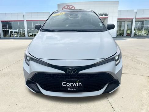 Used 2024 Toyota Corolla SE w/ SE Package FWD image 15
