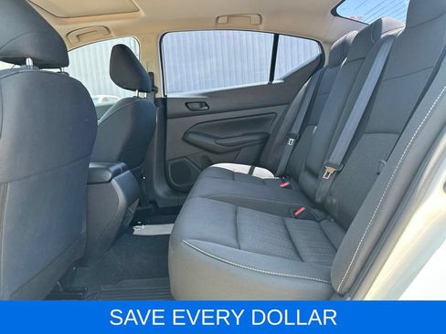 Used 2024 Nissan Altima 2.5 SV w/ SV Premium Package FWD image 17