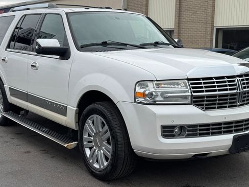 Used 2013 Lincoln Navigator 4WD w/ HD Trailer Tow Pkg image 3