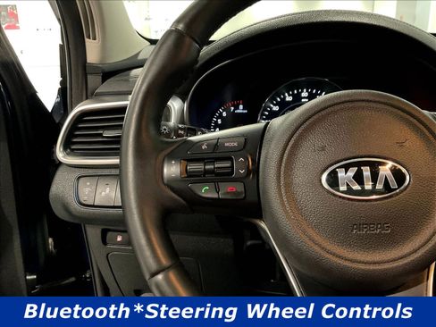 Used 2018 Kia Sorento EX FWD image 11