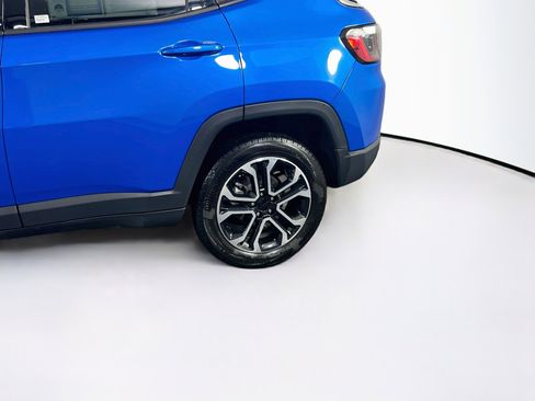 Used 2022 Jeep Compass Limited w/ Sun and Sound Group AWD/4WD image 28