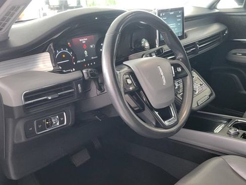 Used 2020 Lincoln Corsair FWD image 8