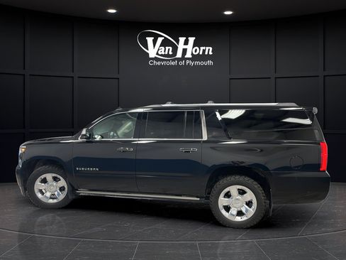 Used 2019 Chevrolet Suburban Premier AWD/4WD image 4