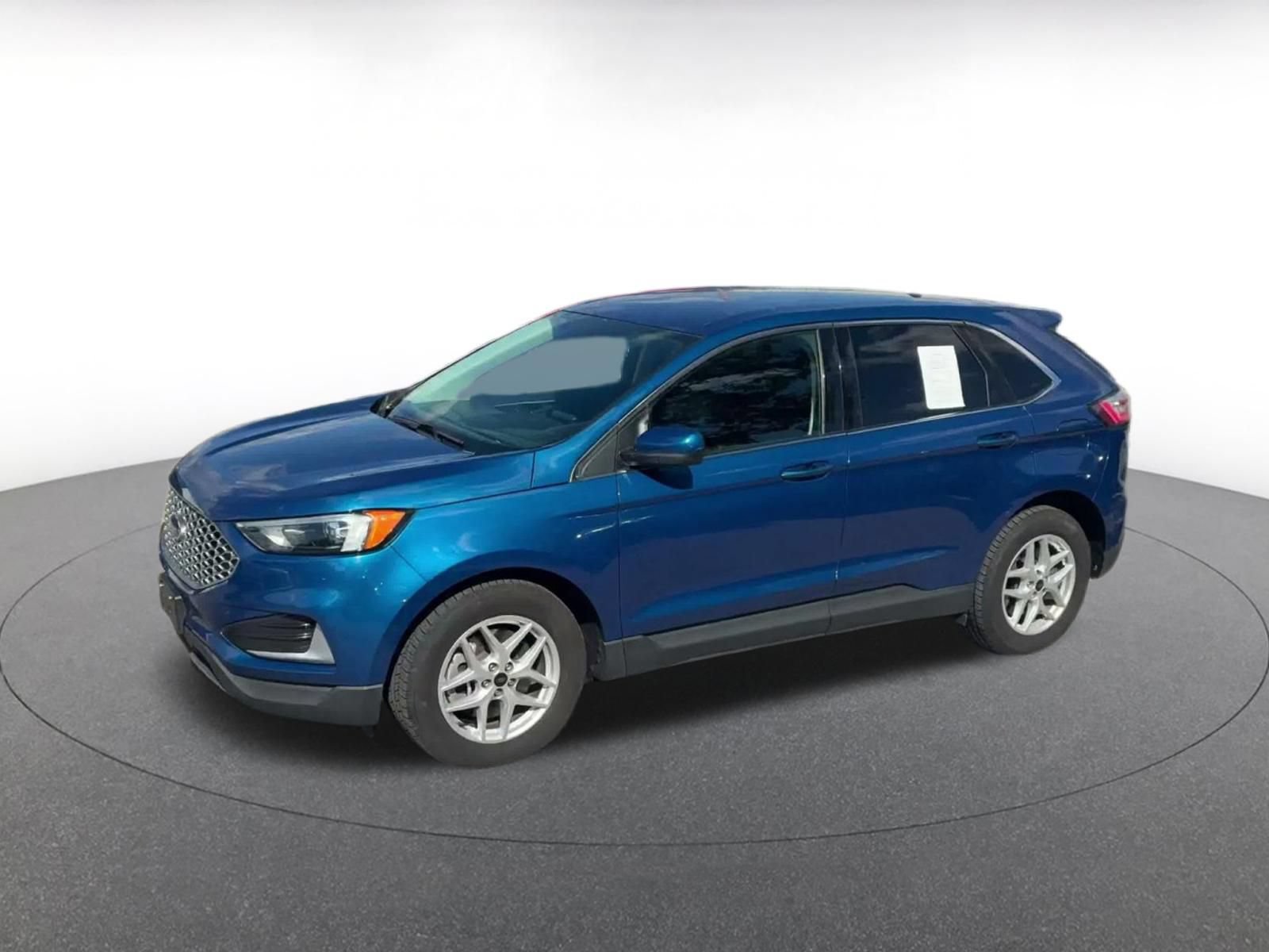 Used 2024 Ford Edge SEL AWD/4WD image 7