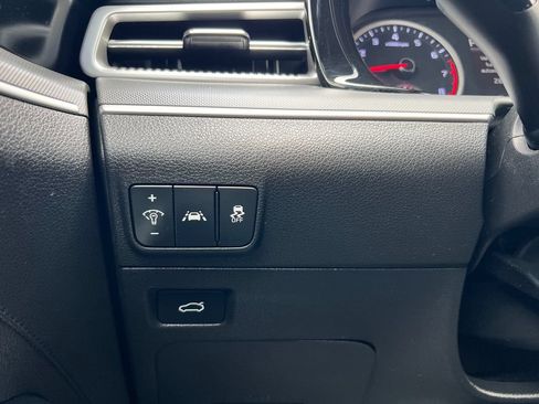 Used 2021 Kia K5 GT-Line FWD image 15