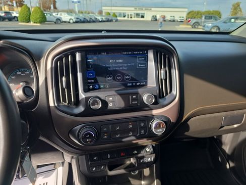 Used 2022 GMC Canyon AT4 w/ Trailering Package image 13