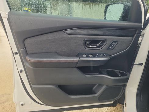 Certified 2026 Honda Passport TrailSport image 16