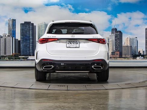 New 2026 Mercedes-Benz GLC 300 4MATIC image 11