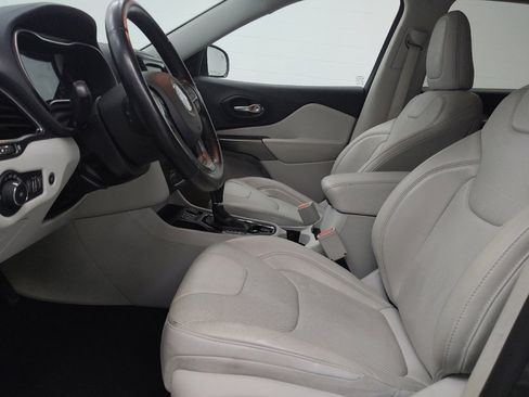 Used 2021 Jeep Cherokee Limited w/ Elite Package FWD image 17