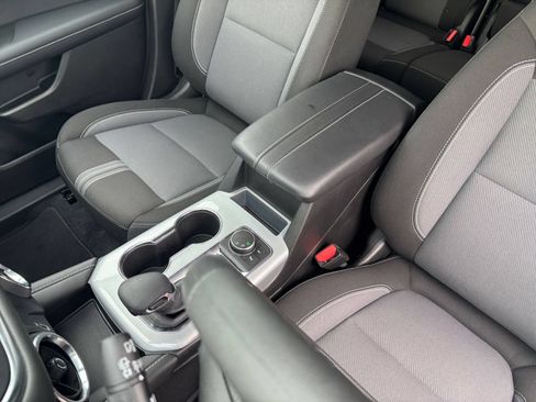 Used 2026 Chevrolet Blazer LT FWD image 33