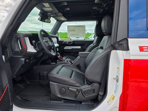 New 2025 Ford Bronco Stroppe Edition image 4