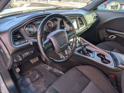 Used 2022 Dodge Challenger GT w/ Blacktop Package image 12