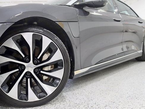 Used 2022 Lucid Air Grand Touring image 5