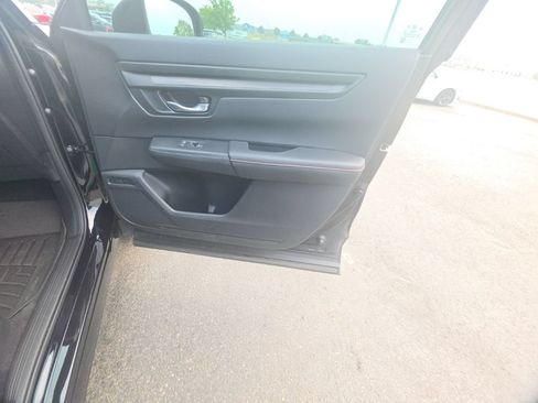 Certified 2025 Honda CR-V Sport-L image 32