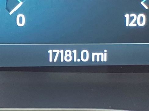 Used 2024 Ford F150 Lightning Platinum image 25