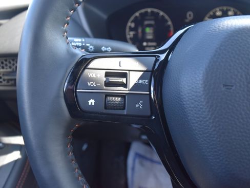 Certified 2024 Honda HR-V Sport image 17