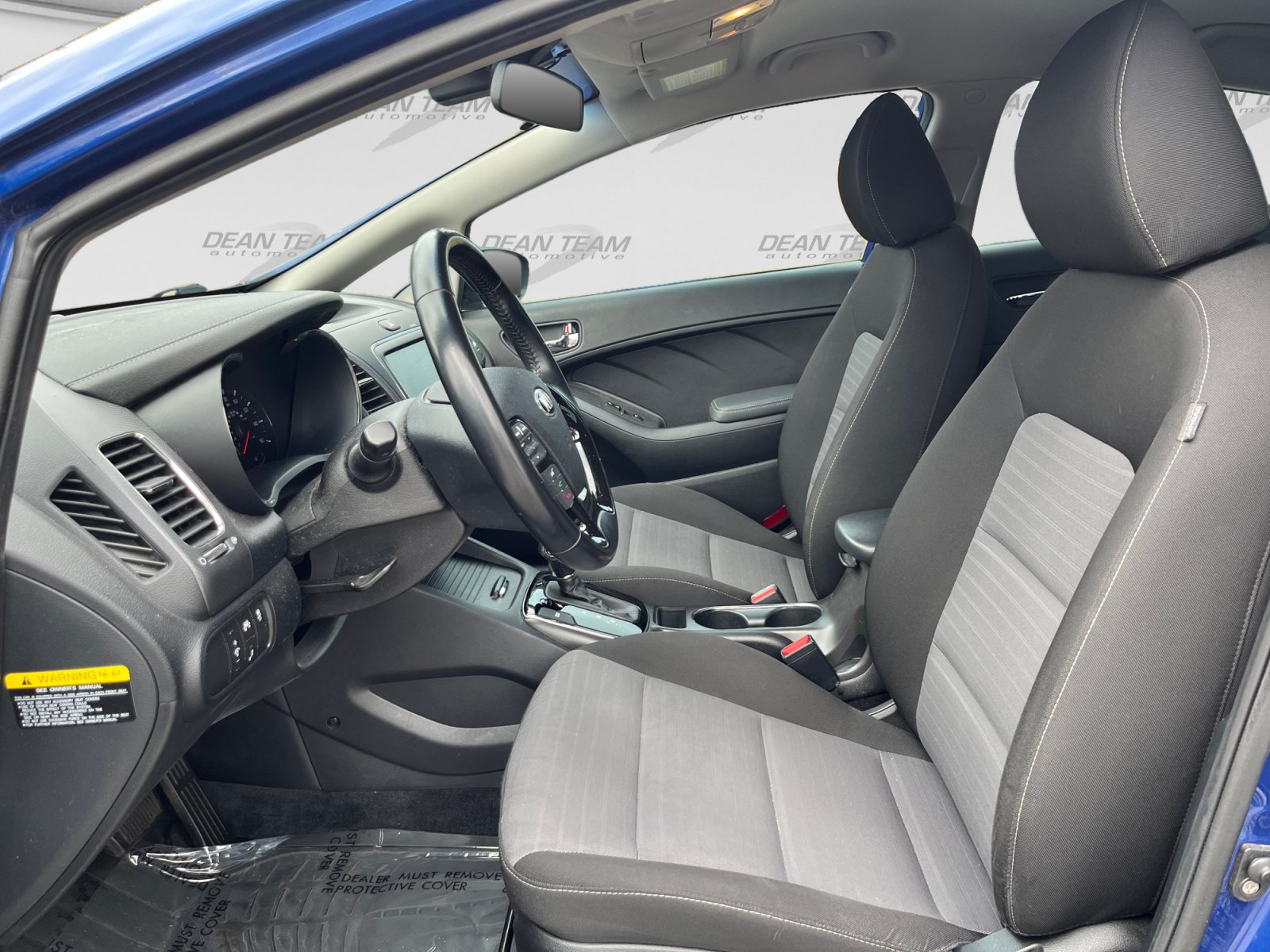 Used 2017 Kia Forte S w/ S Technology Package FWD image 11