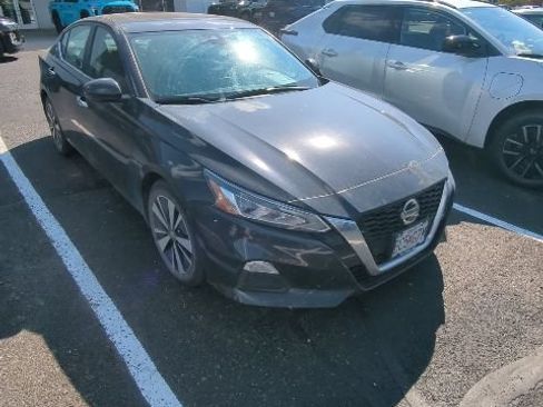 Used 2021 Nissan Altima 2.5 SV w/ SV Premium Package FWD image 7
