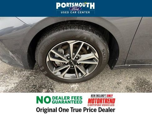 Used 2023 Kia Forte LXS image 26