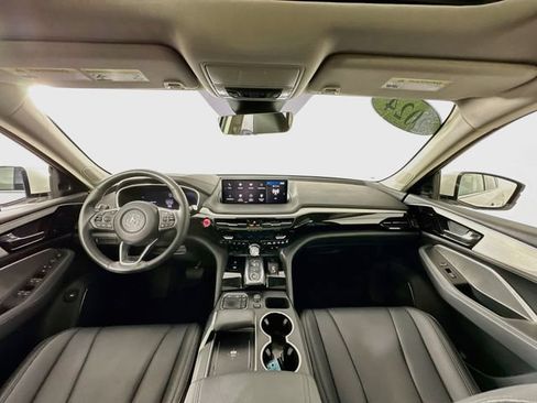 Used 2024 Acura MDX SH-AWD image 3